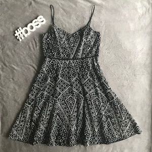 Banana Republic Black/White Cutout Midi Dress